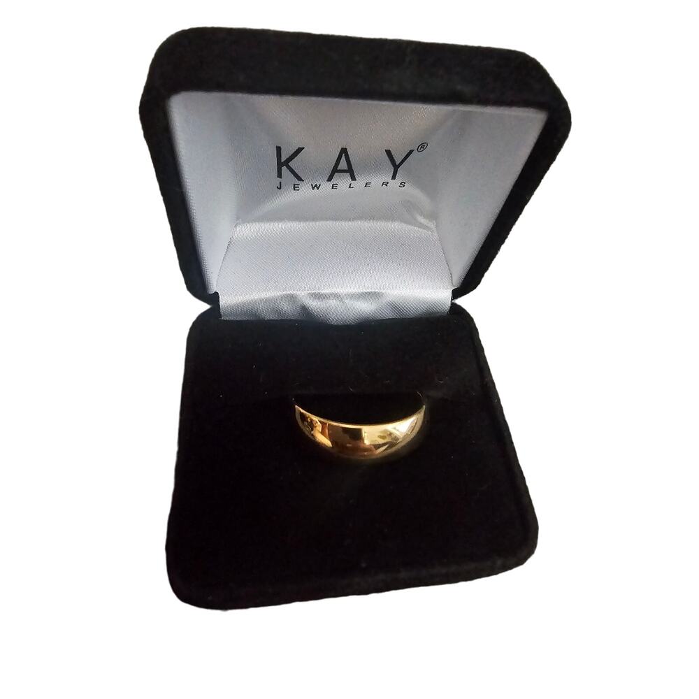 Men's 10k yellow gold 1/4" wedding band size 11.5 New never used